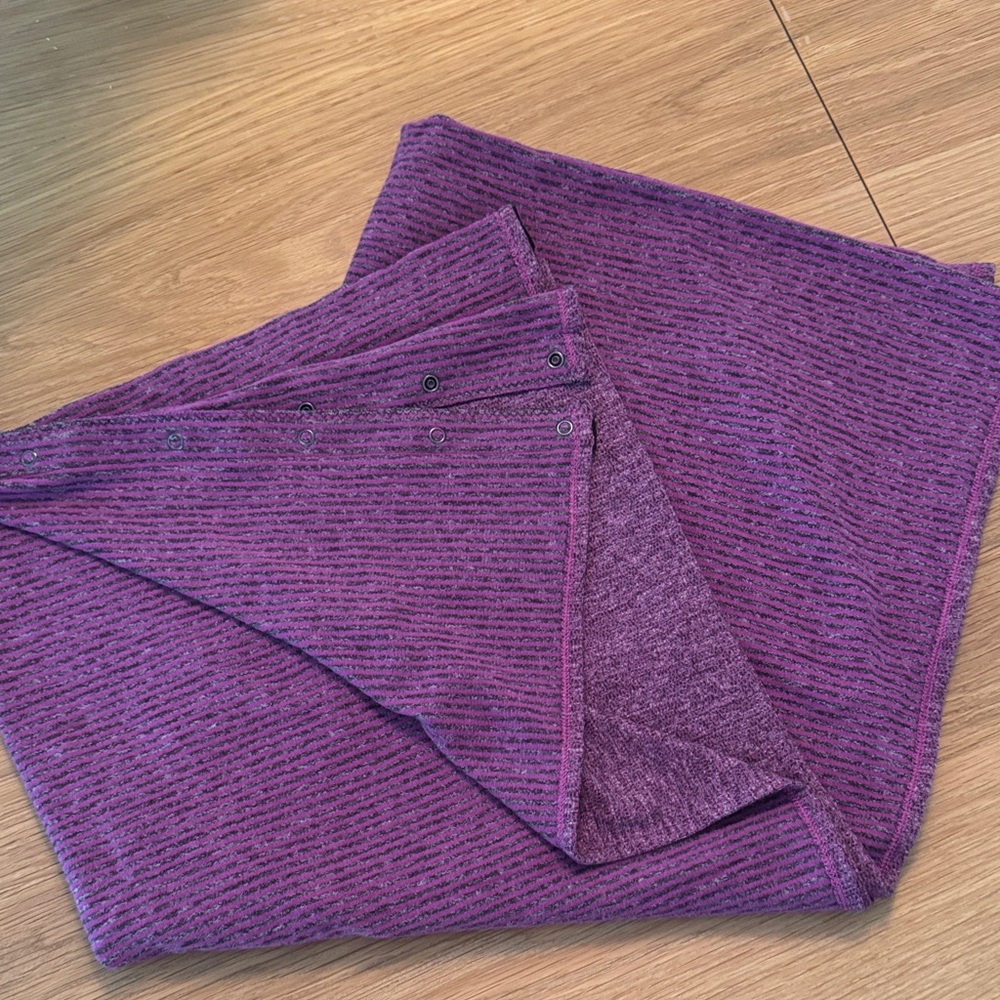 Lululemon Stripped Scarf